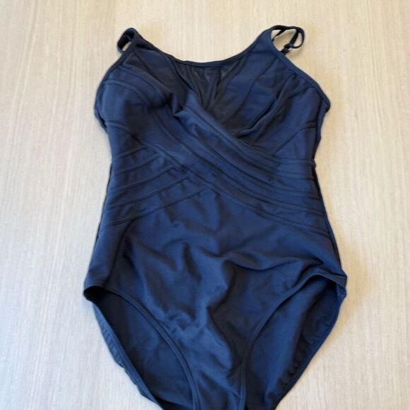 Miraclesuit 6552363 Tigre Sombre One-Piece Swimsuit Size 16 Black Xx1056 - Picture 2 of 8